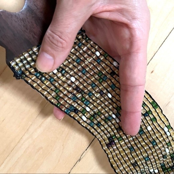 Vintage Beaded Elastic Belt with Wooden Interlocking Buckle S - Picture 7 of 8